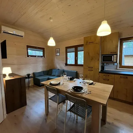 Wypoczywanko Pierwsza Linia Brzegowa 博尔斯克