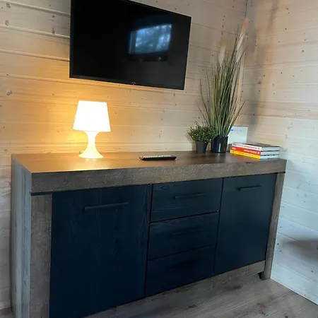 Wypoczywanko Pierwsza Linia Brzegowa * Borsk