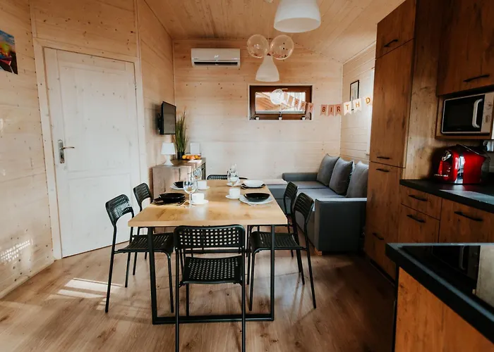 Semesterbostad Wypoczywanko Pierwsza Linia Brzegowa *