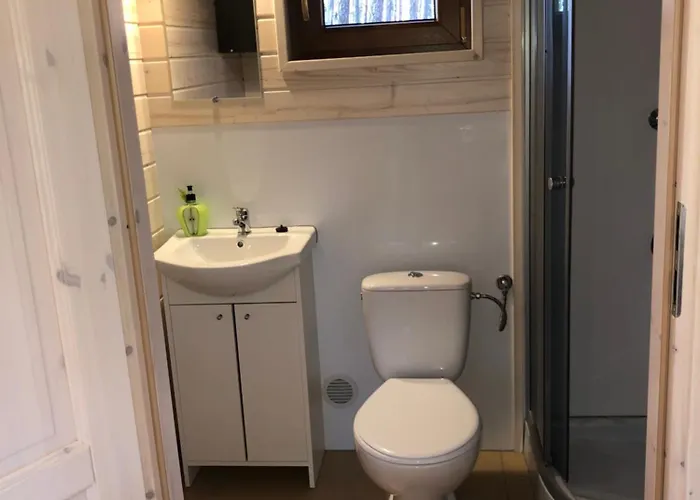 Semesterbostad Wypoczywanko Pierwsza Linia Brzegowa *